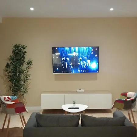 Apartamento Pumarin דירה *